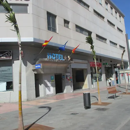 Hotel Avenida de Canarias-3